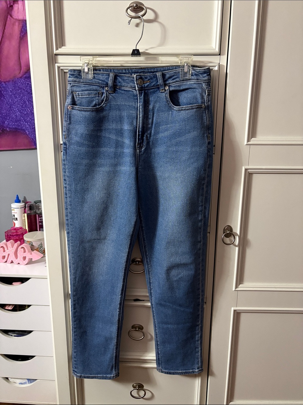 American Eagle Outfitters Women’s Mom Jeans - Medium Blue Wash